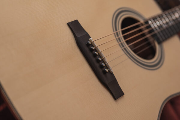 Master Craft Dreadnought Red Spruce - Image 3