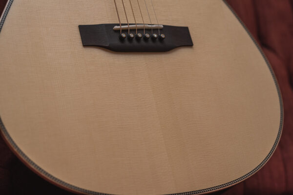 Master Craft Dreadnought Red Spruce - Image 7